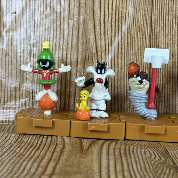 McDonald’s Happy Meal Space Jam Looney Tunes Figures 1996 Vintage Lot of 7 - Picture 3 of 16